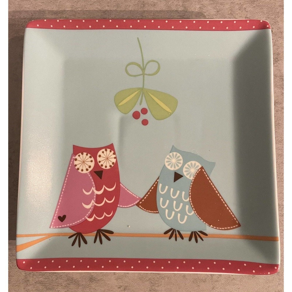 (2) Christmas Mistletoe Owls Dessert / Salad Stoneware Plates